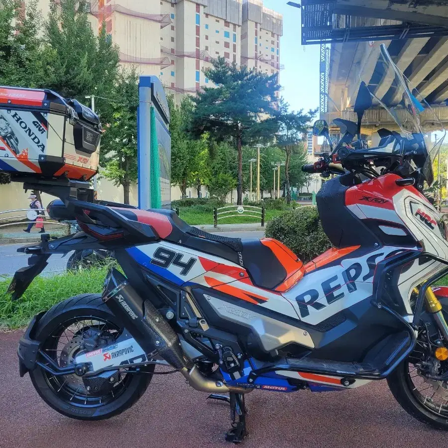 18년 XADV750 판매중 27000km 아크라 팝니다.