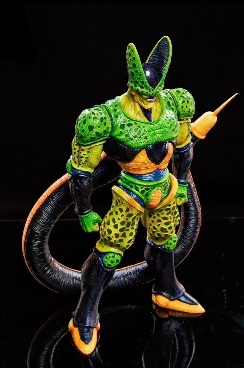 [Pre-Order] Star Trail Dragon Ball Cell Form 2 Resin Statue