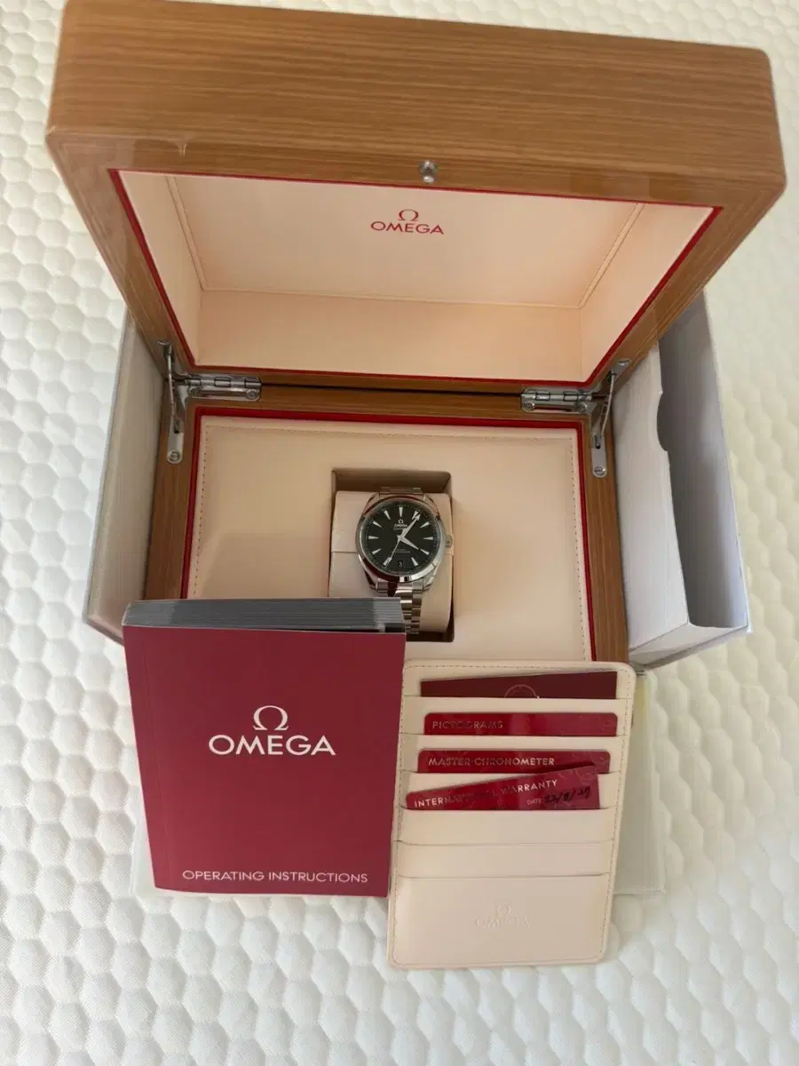 Omega Seamaster Aqua Terra Green 41mm Mint Class