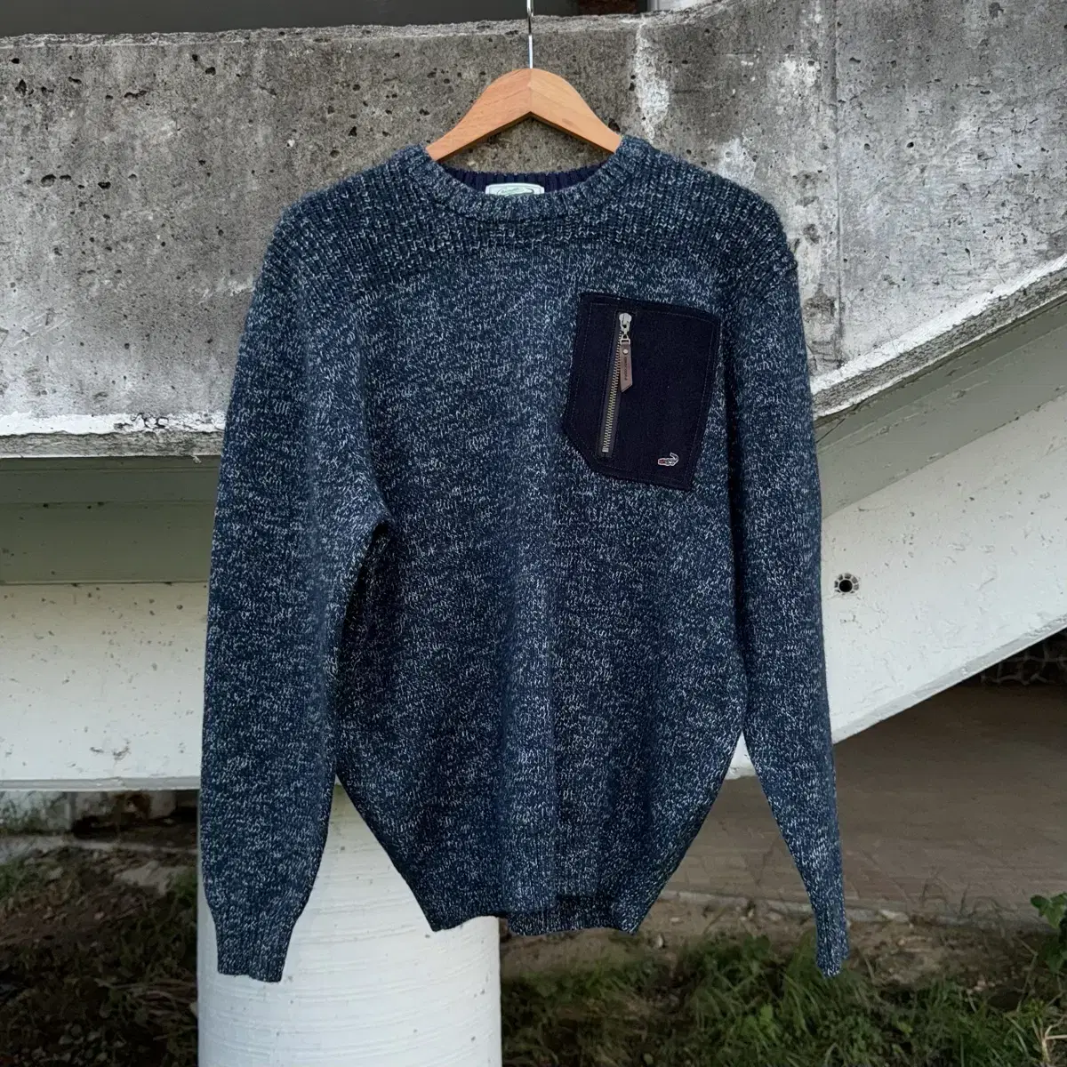 JPN Crocodile Wool Blend Knit L