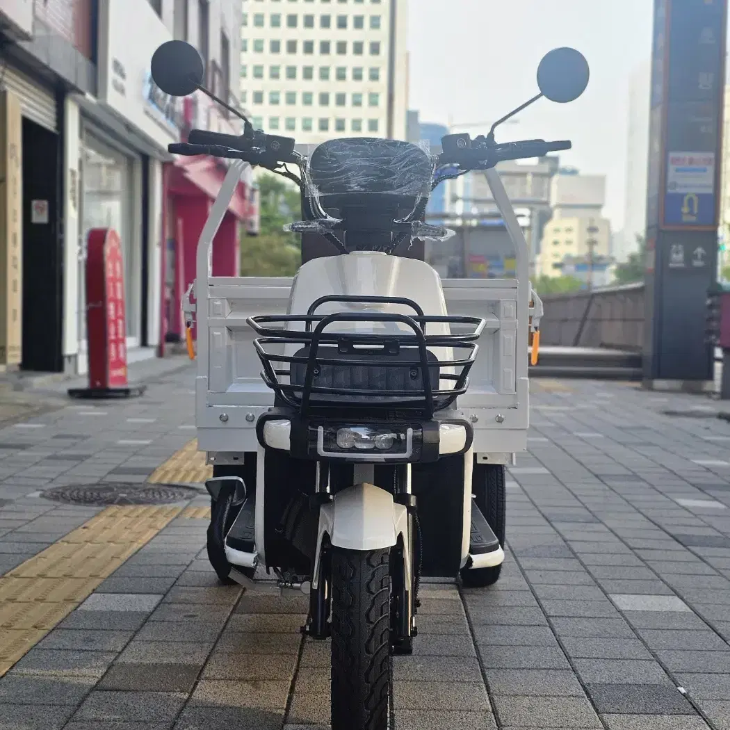 친환경 삼륜전기운반차 성지기업 wingo 신차 판매합니다.