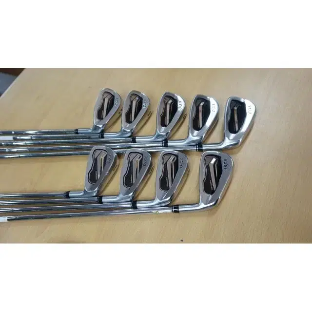 Zexio Forged6 NSPRO850 R 9 Iron (ConditionAuthentic)