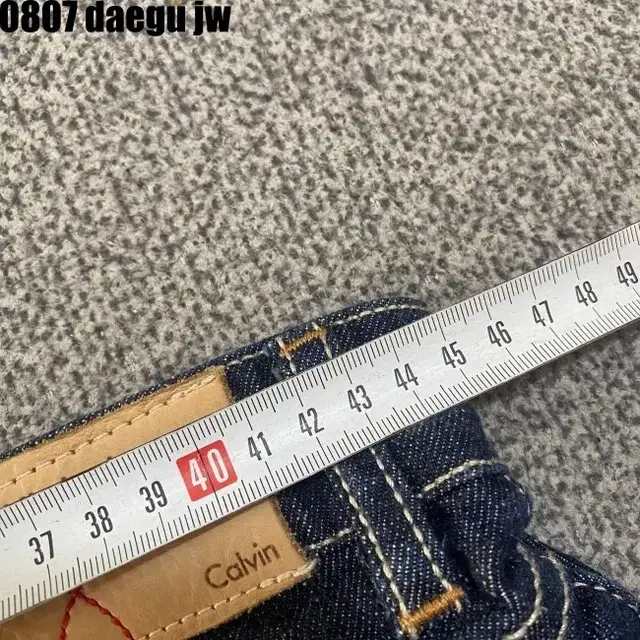 32 CALVIN KLEIN PANTS 캘빈클라인 청바지