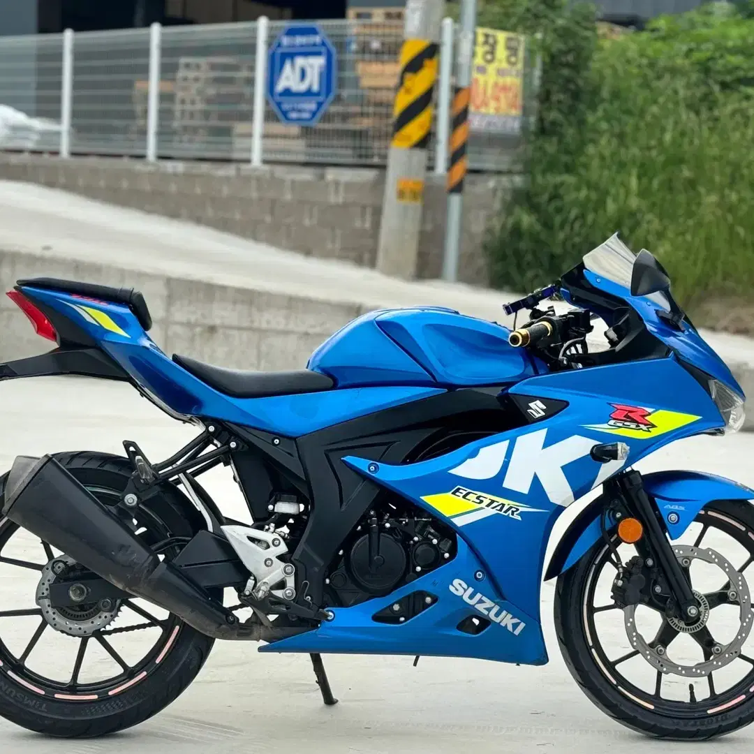 스즈키 Gsxr125 19년식 ABS모델  일발시동 순정카울 저렴히 판매