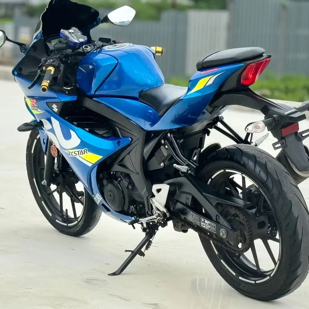 스즈키 Gsxr125 19년식 ABS모델  일발시동 순정카울 저렴히 판매