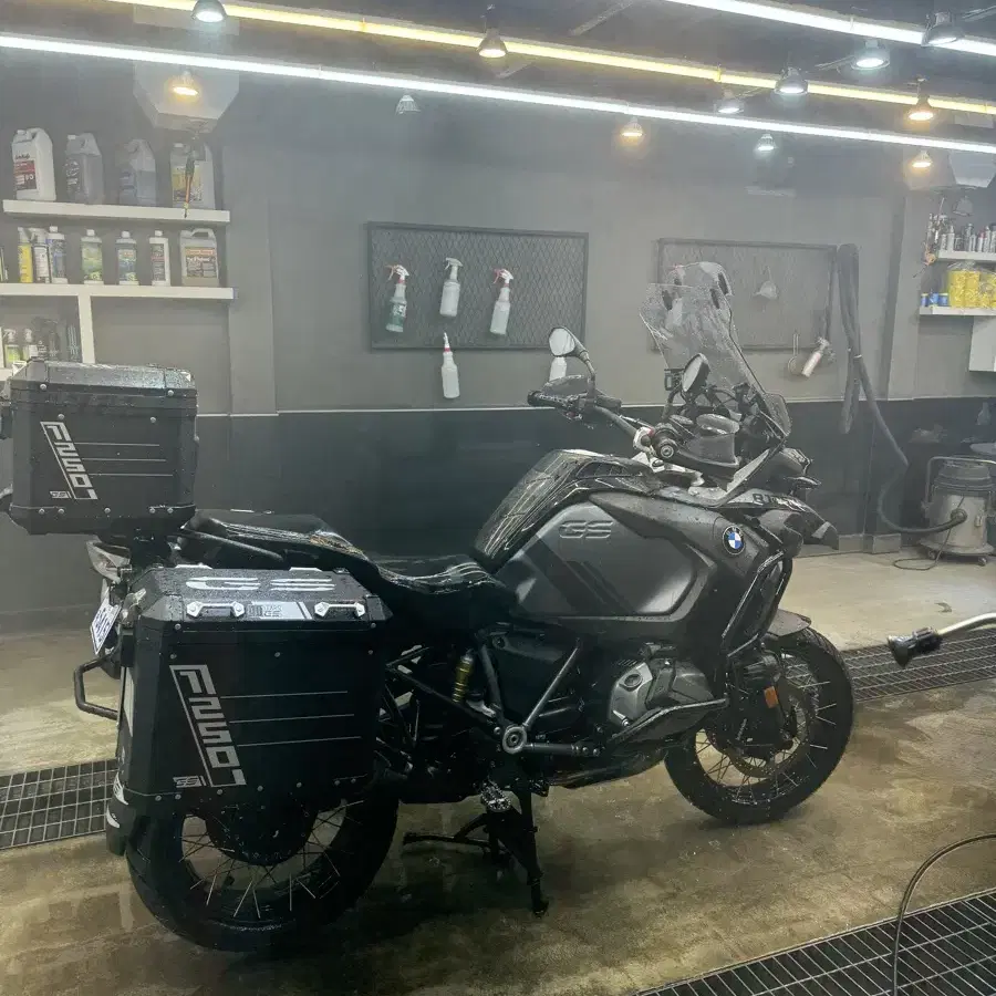 (가격다운)BMW 2022 R1250GS ADV (어드방) 트리플블랙