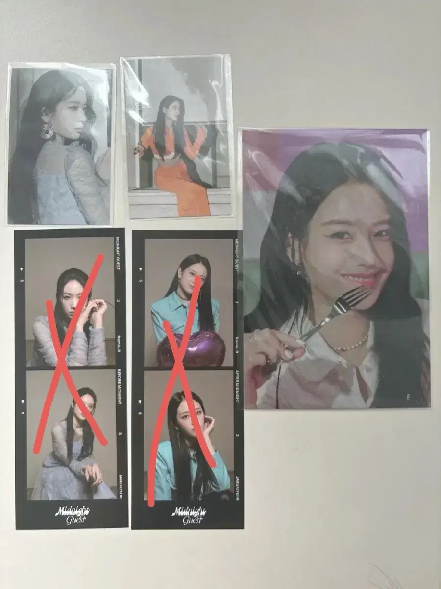 Fromis 9 gyuri sells photo kards