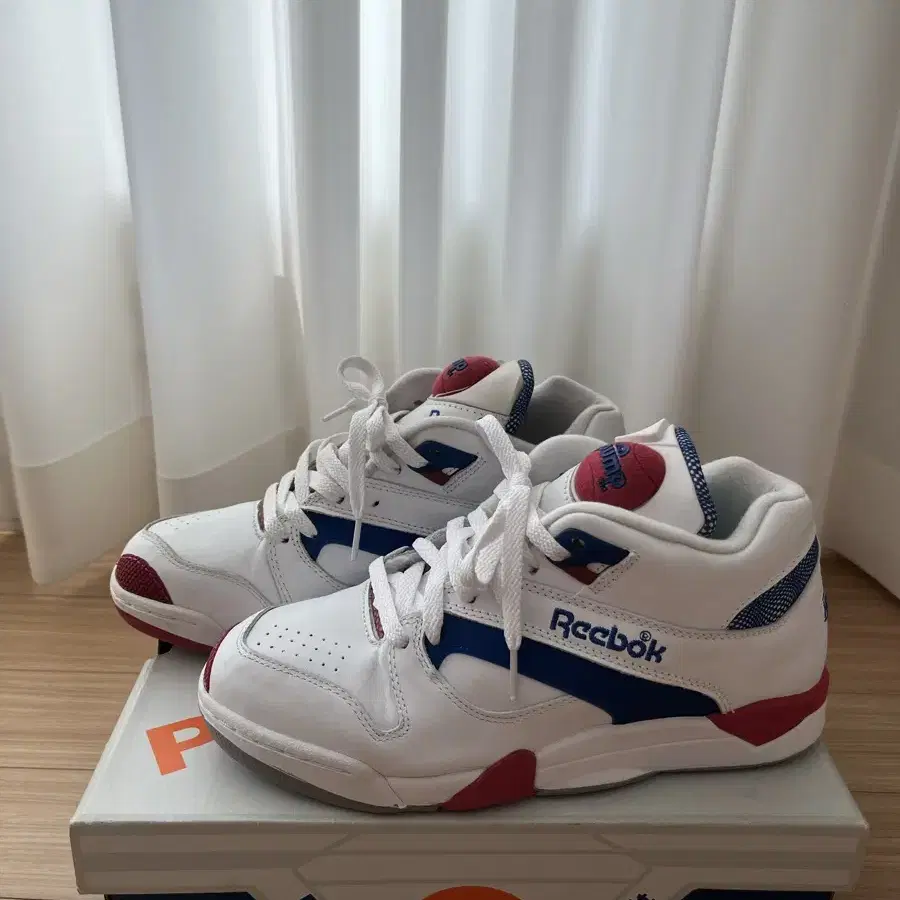 Reebok Court Victory Pump 농구화 (260)