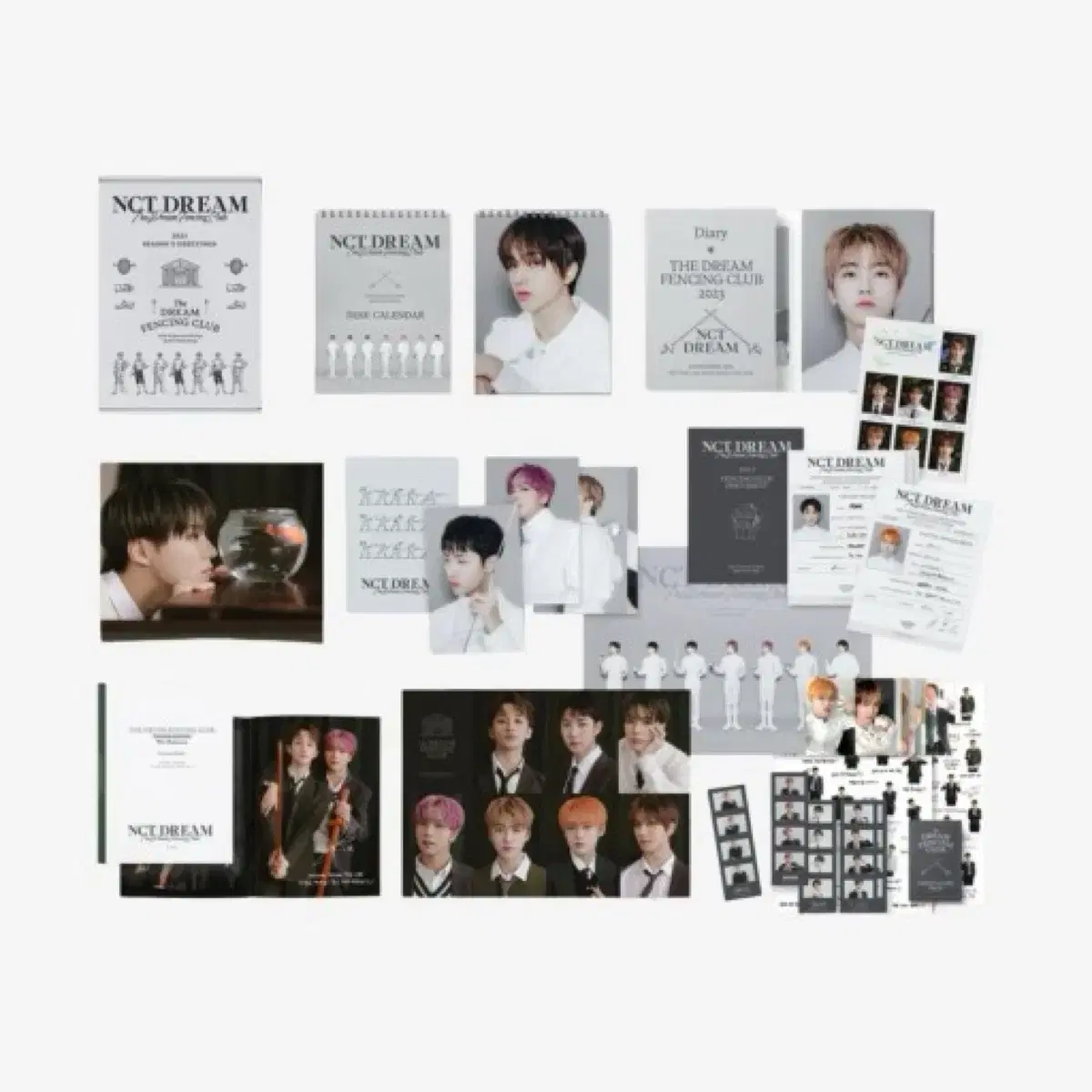 NCT Dream 2023 season's greetings seasons greetings full set photocard included smtown &store pre-order benefit