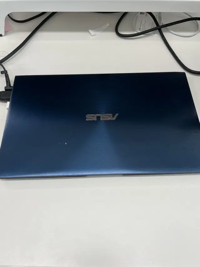 ASUS ZENBOOK14