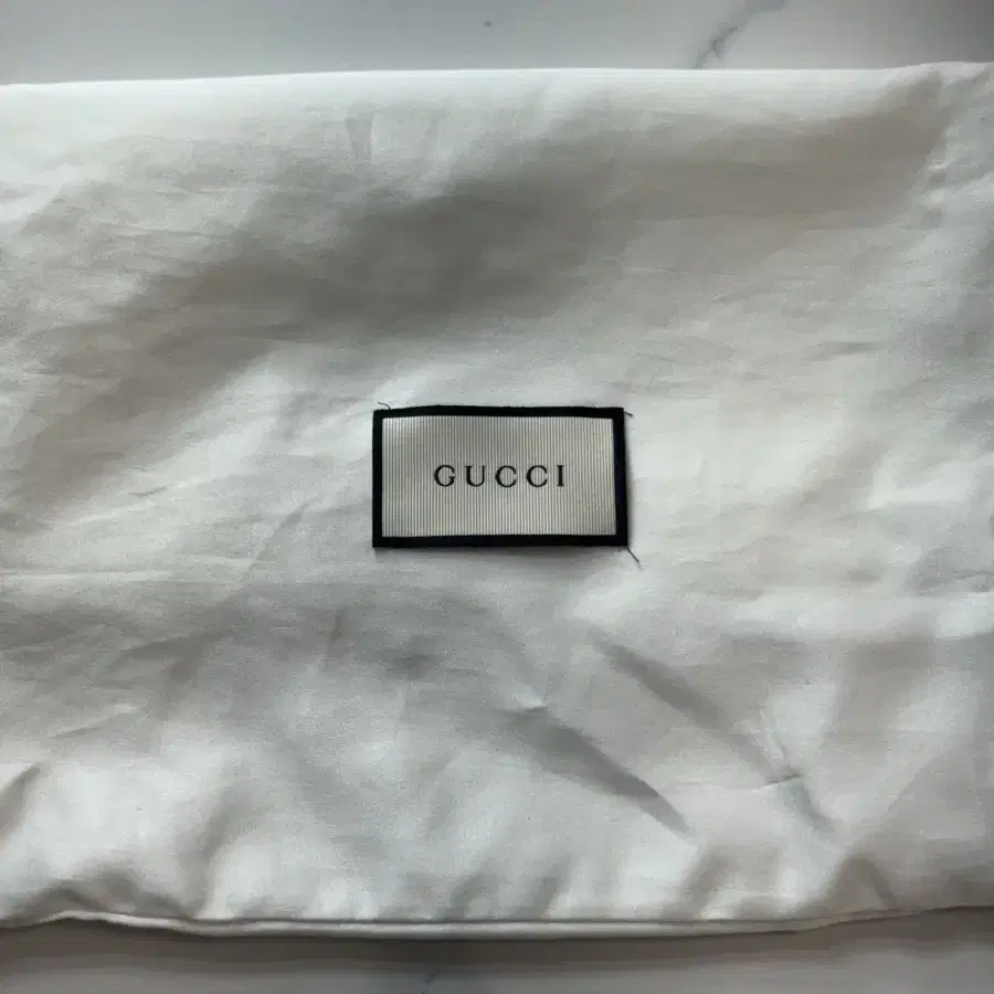 Gucci 소호 테슬백 747779