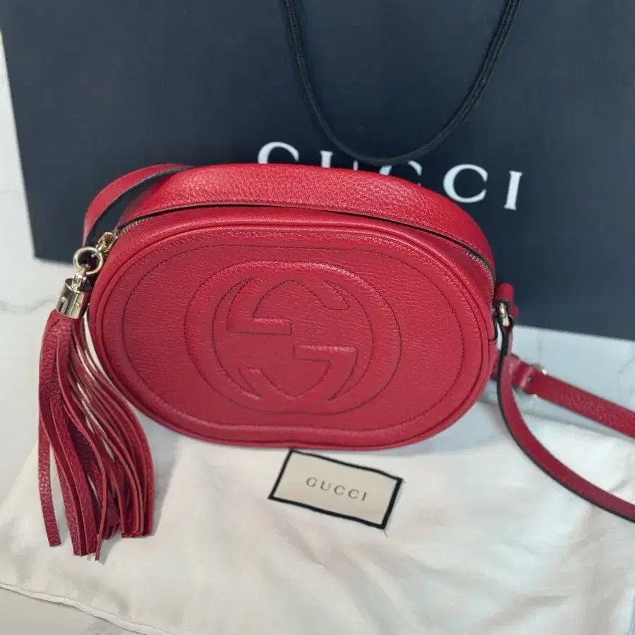 Gucci 소호 테슬백 747779