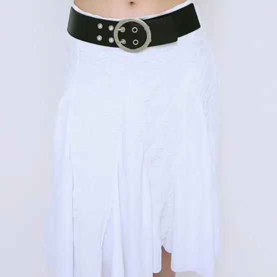 폴리수엠FLOWER BELTED SKIRT