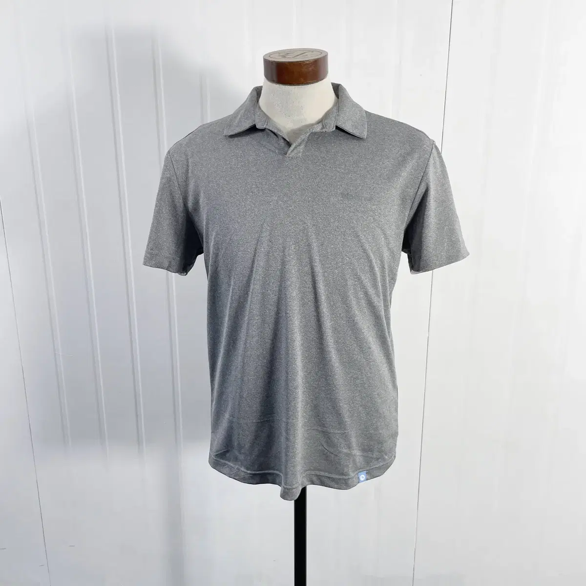 D2 Marmot Sport Short Sleeve Shirt 100-103 sizes