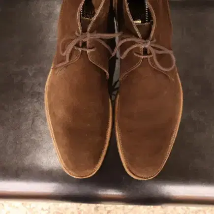 Crockett&Jones/크로켓앤존스/처커부츠/UK7.5E/260