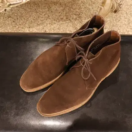 Crockett&Jones/크로켓앤존스/처커부츠/UK7.5E/260