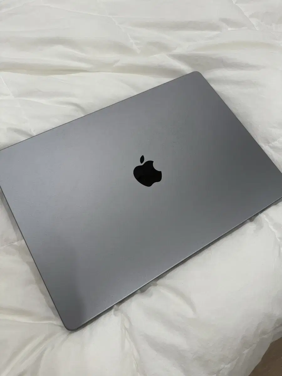 MacBook Pro 16-inch 2021