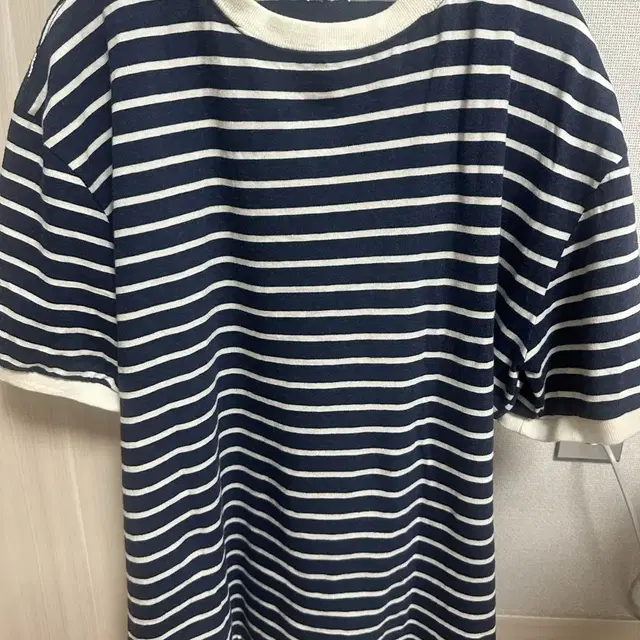 노운  [24S/S] stripe t shirts 네이비 컬러