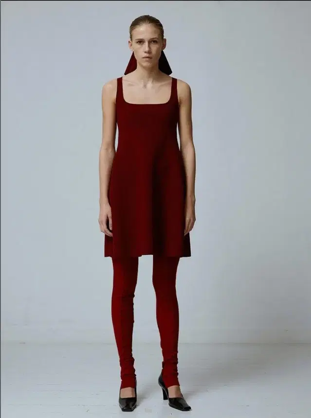 비롯 25SS LAY3 HOURGLASS DRESS BURGUNDY