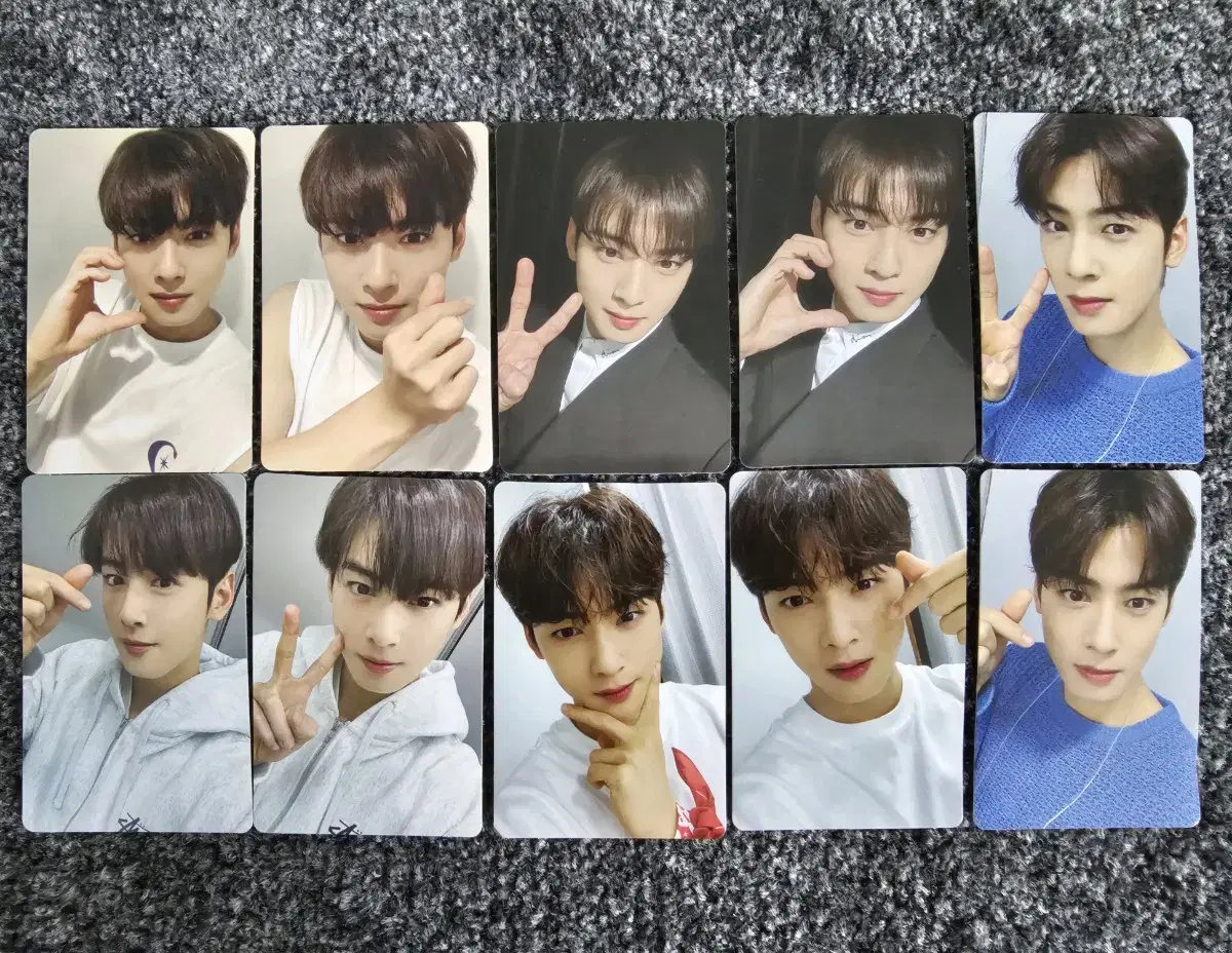 10 MD photocards from the archive photo exhibition of Cha Eunwoo.