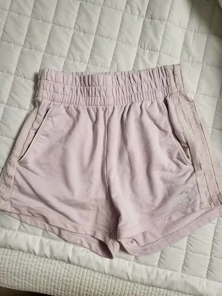 Adidas Vahn shorts