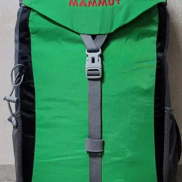 마무트 MAMMUT CREON ELEMENT 28 등산배낭 여행캠핑백팩