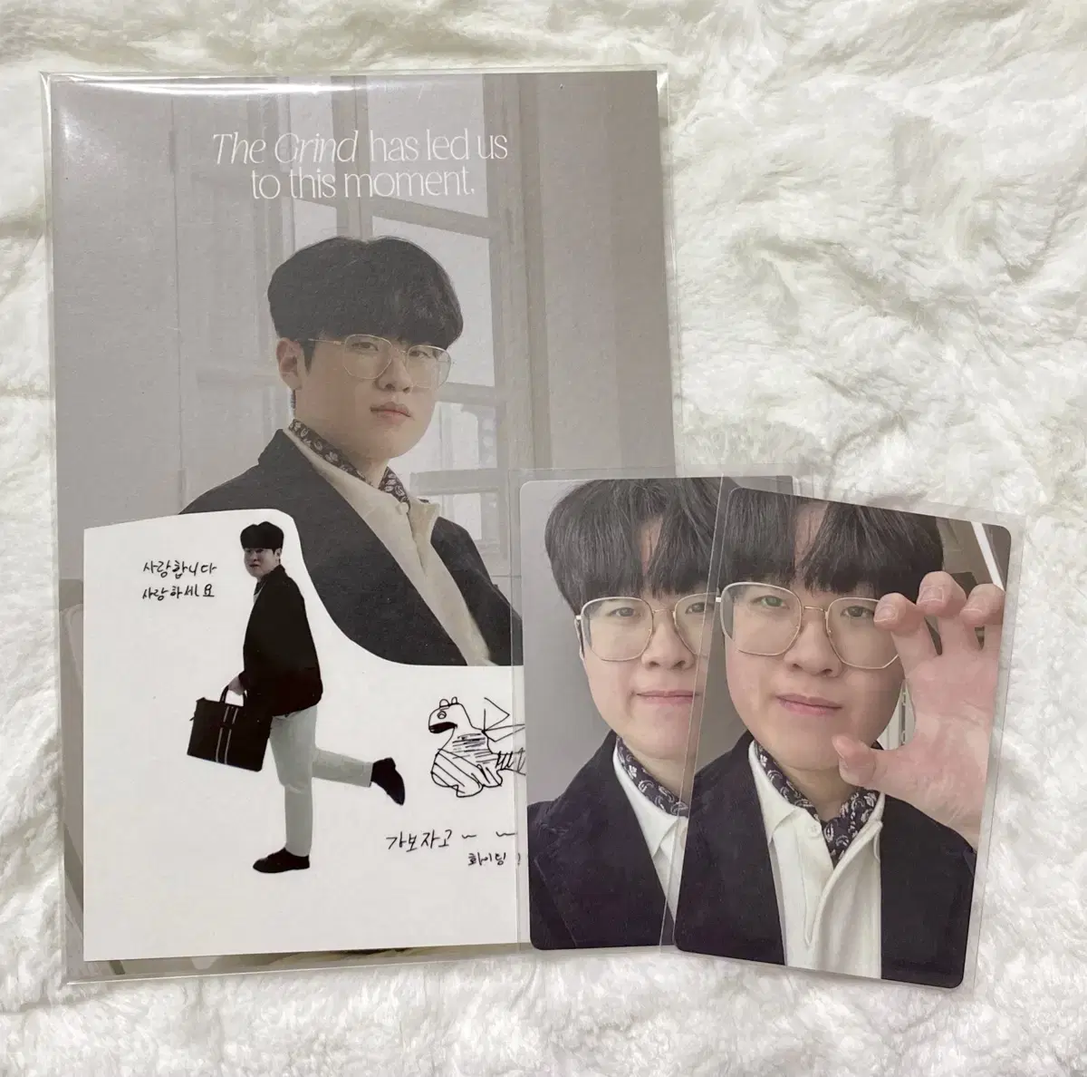 T1 Zeus 2024 seasons greetings photocard season's greetings Photocard sticker postcard T1