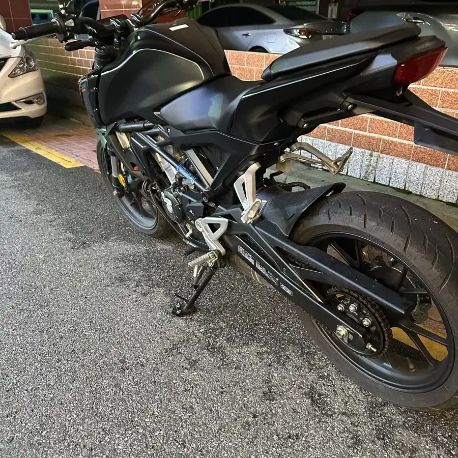 부산 cb125r (신차급) 가격다운