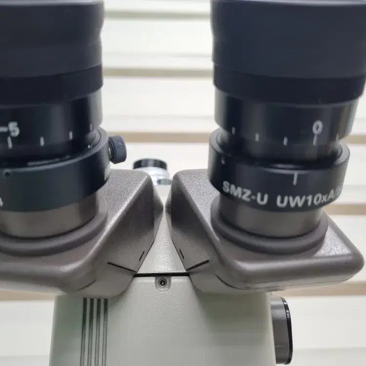 NIKON SMZ-U Stereo Microscope 입체현미경.