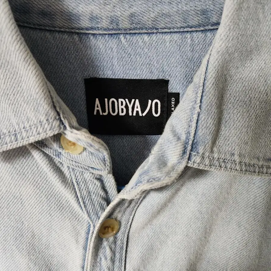 AJOBYAJO Gun Denim Shirt 판매합니다