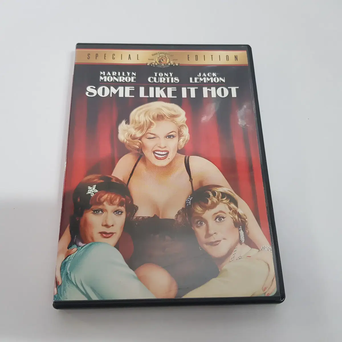 뜨거운 것이 좋아 (SOME LIKE IT HOT)  DVD