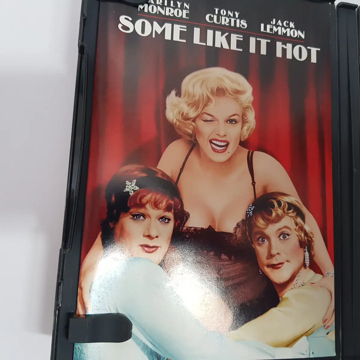 뜨거운 것이 좋아 (SOME LIKE IT HOT)  DVD