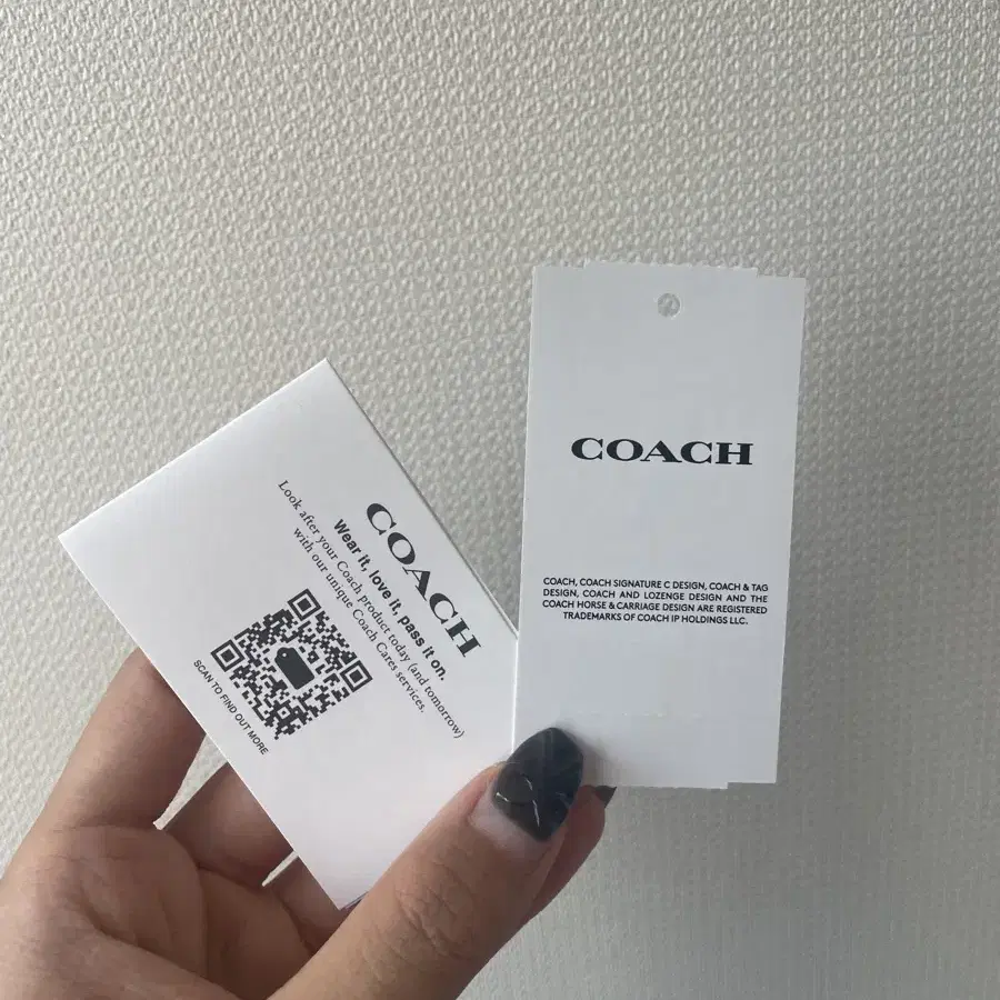 코치 스트라이프 코너 지퍼 팔찌 COACH Corner Zip Wrist