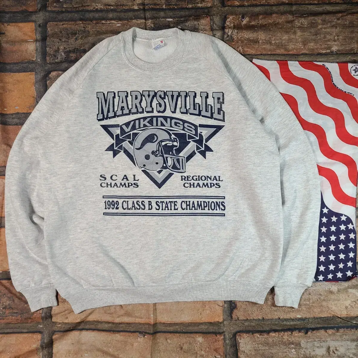 Vintage 90s USA Football Sweatshirt