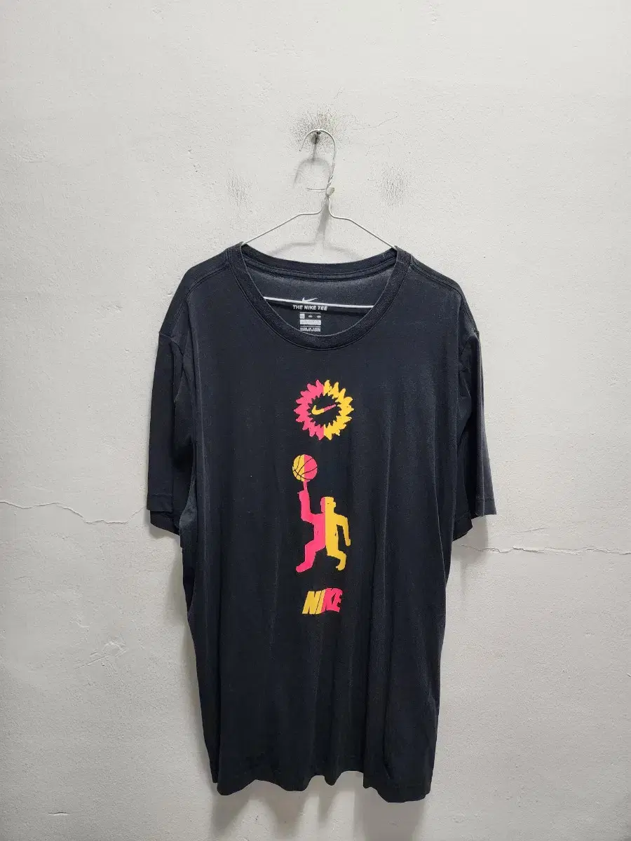 (Large) Nike Big Logo Vahn Short Sleeve Tee