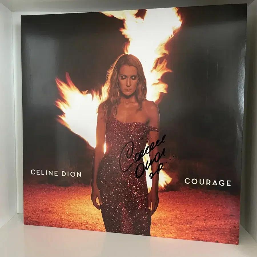 셀린 디온 Celine Dion 친필싸인 Courage LP