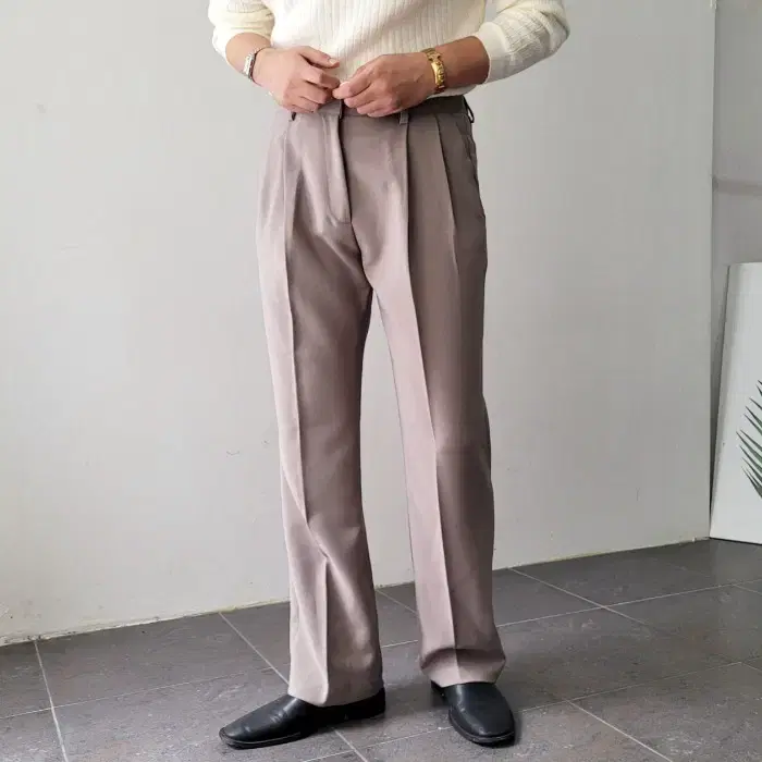 Two-Tuck Backbanding Semi Wide Long-Length Slacks Pants 3 Colors 28-34SIZE