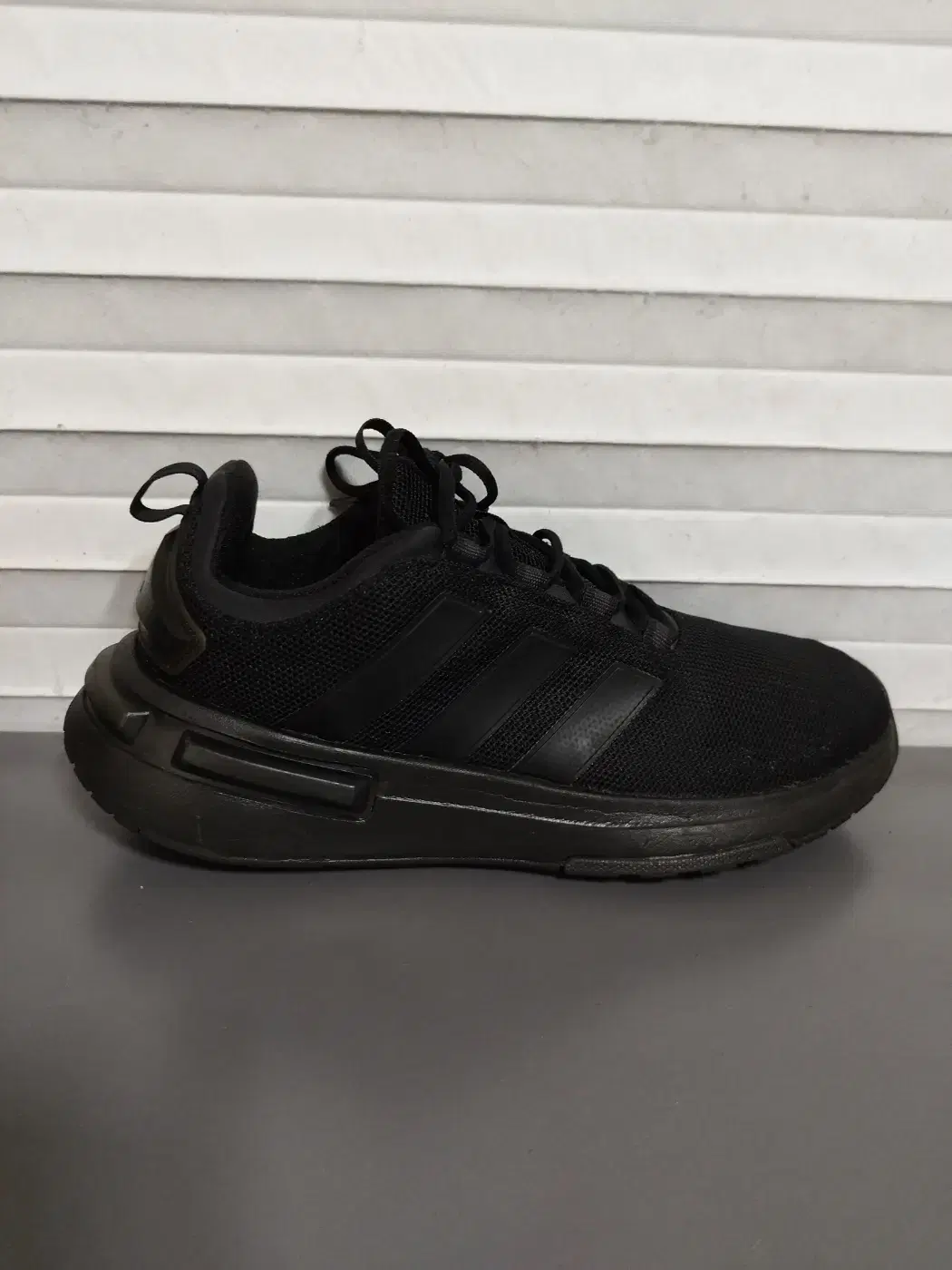 280mm Adidas Racer TR23 Running Shoes