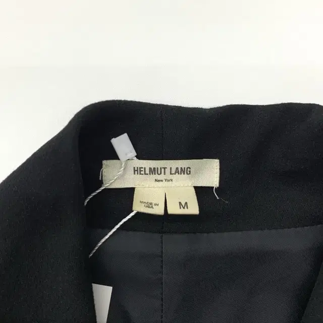 Helmut Lang 헬무트랭 블랙컬러 블레이져