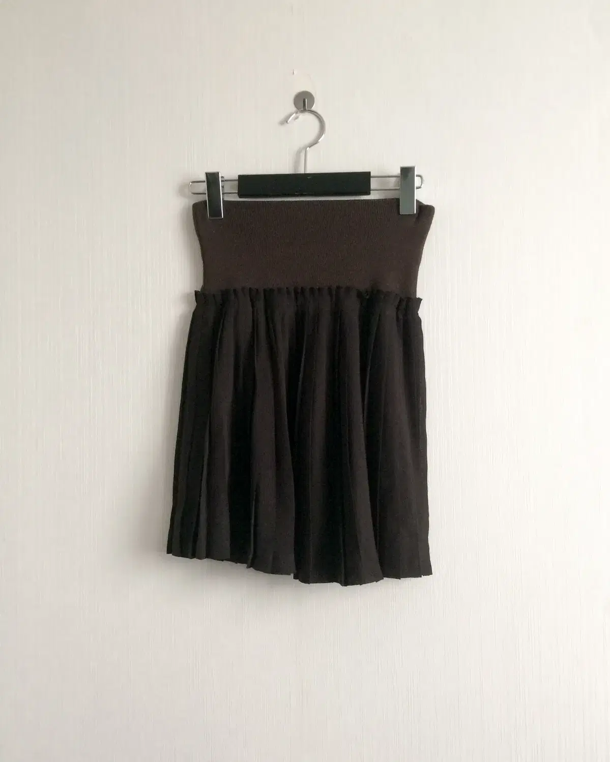 Pleats banding mini skirt