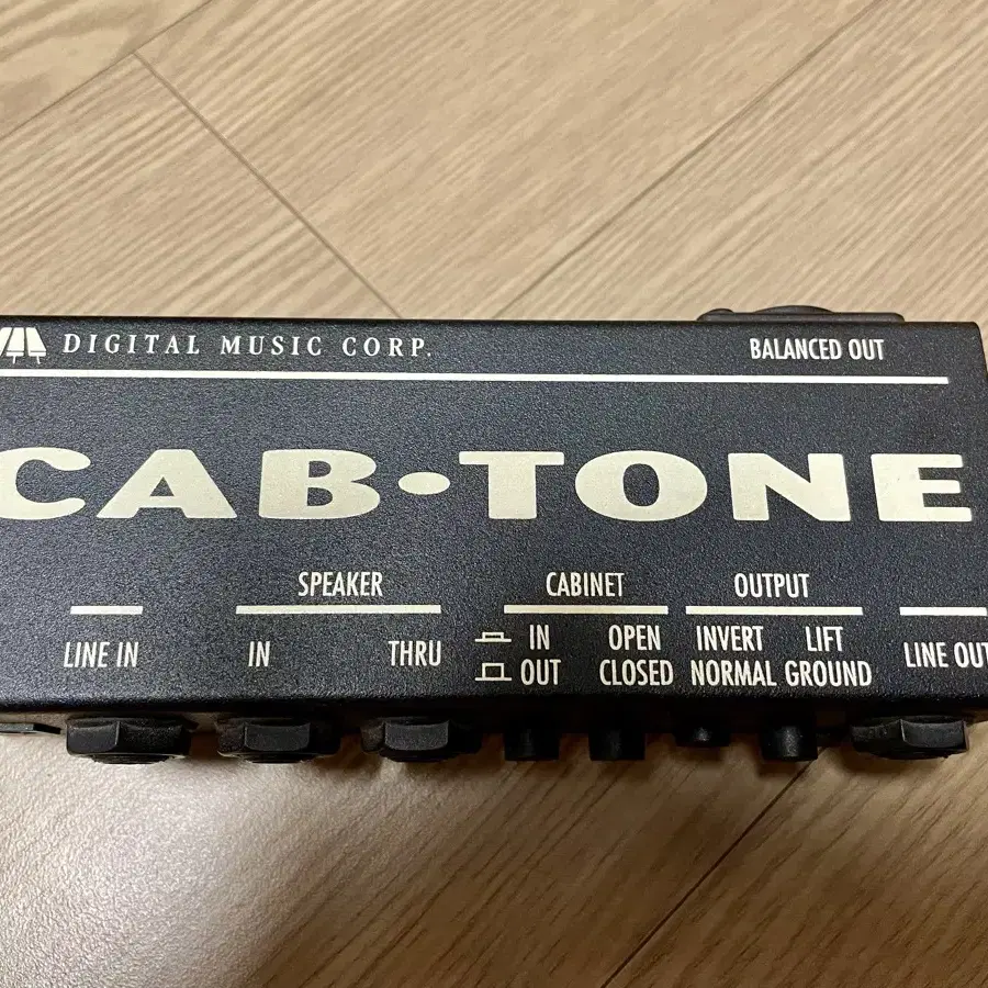 Cap-Tone Speaker Simulator(캐비넷시뮬 DI box)