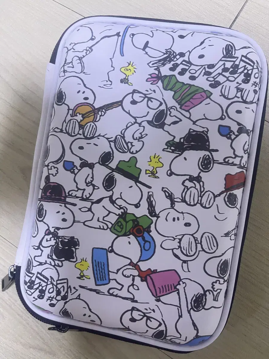 (Half-priced Delivery) New product Snoopy pencil case pouch