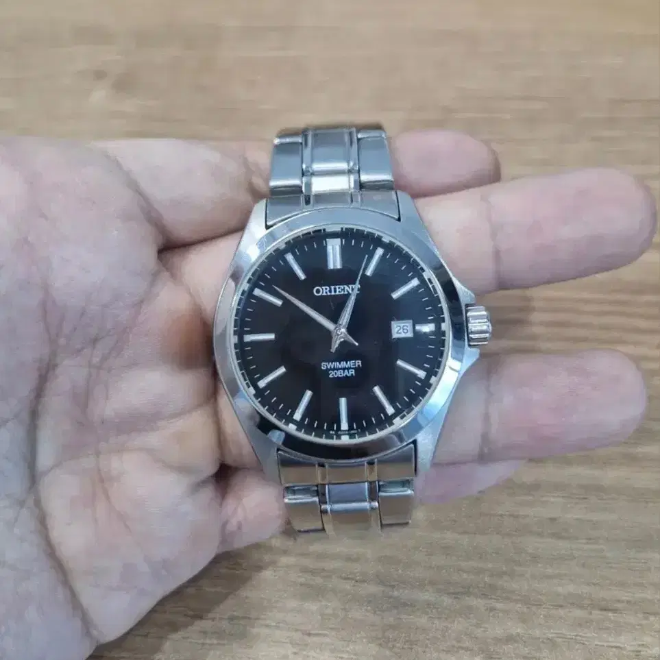 오리엔트 스위머 검판 39mm 판매합니다.