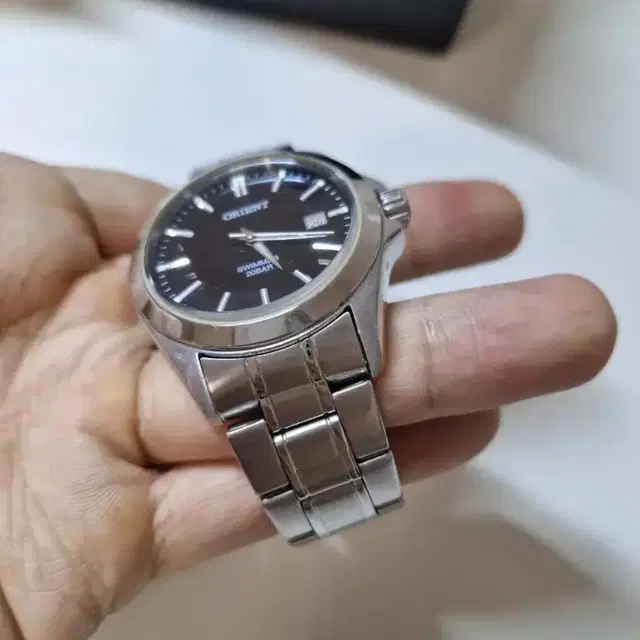 오리엔트 스위머 검판 39mm 판매합니다.