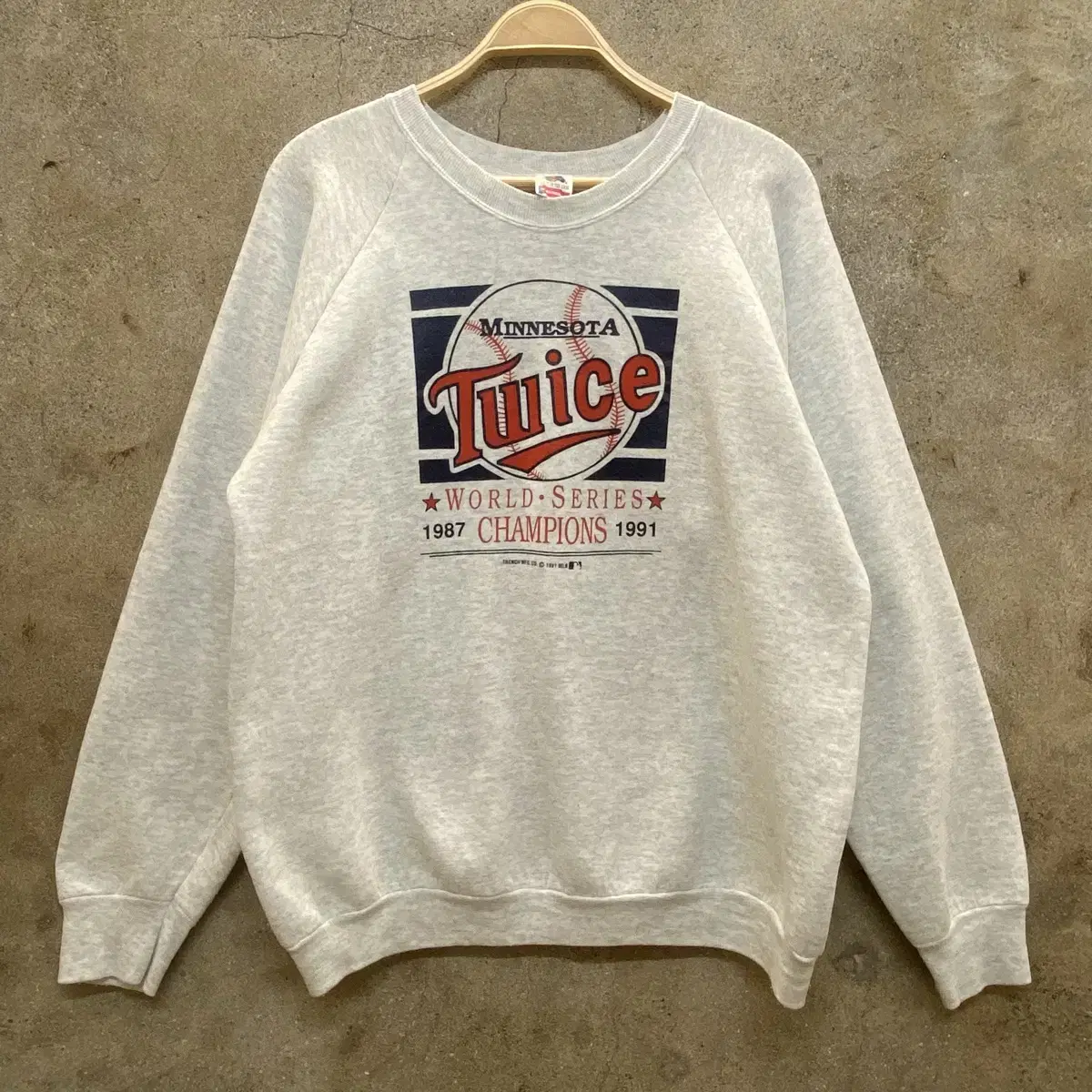 90s Made in USA 미국빈티지 프루트오브더룸 미네소타트윈스 맨투