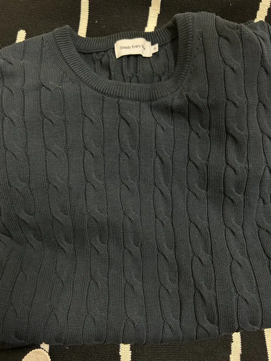 Steady Everywhere SEW Navy Short Sleeve Cable Knit 3 sizes