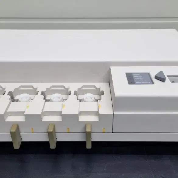 Molecular Devices threshold.