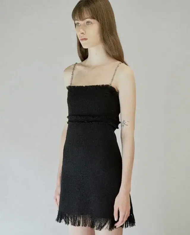 다이애그널 Chain Strap Tweed Dress (Black) S