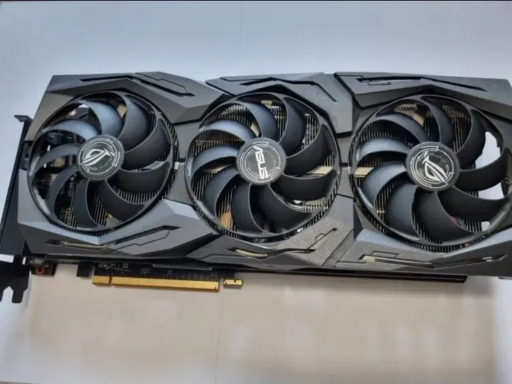 그래픽카드 A급 라데온 rx5700xt