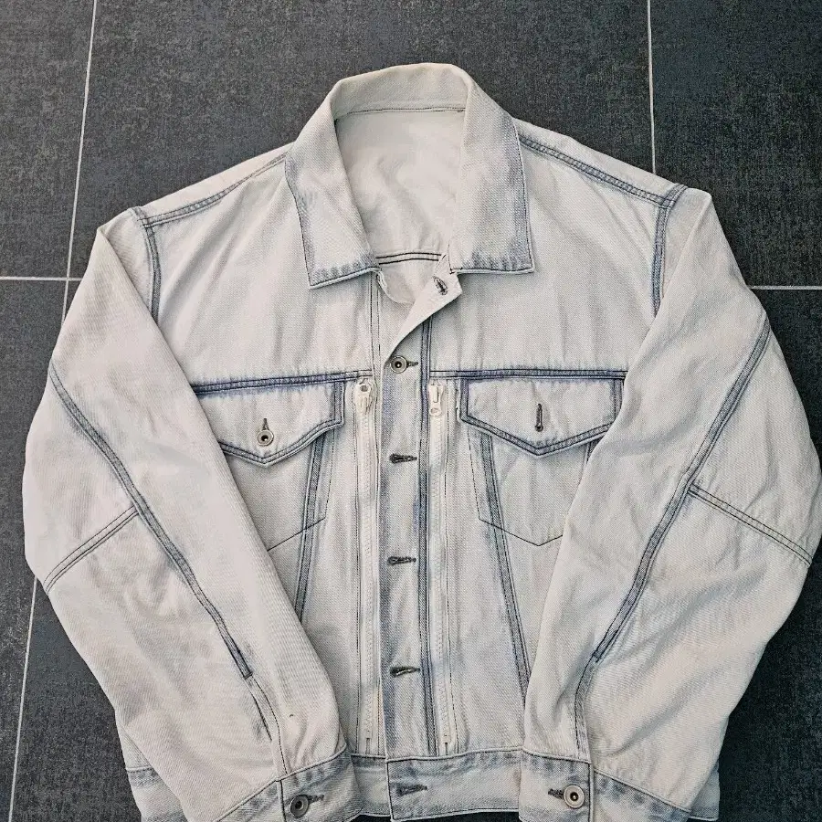 ESSAY denim jacket